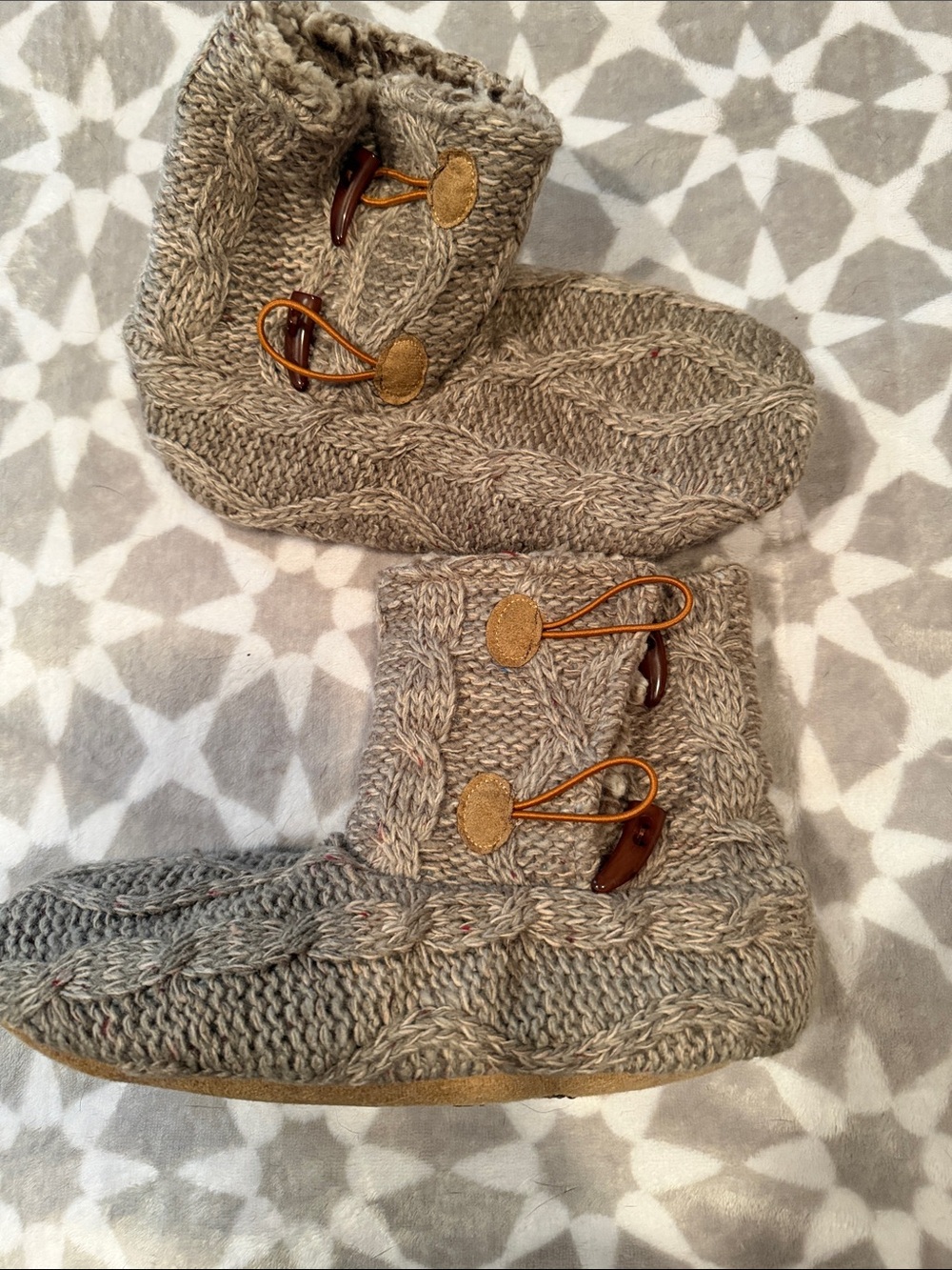 BearPaw Women’s Knit Boot Slippers in Heathered Gray